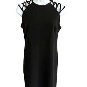 Hope & Harlow | Black Dress | Shoulder Detail | Petite